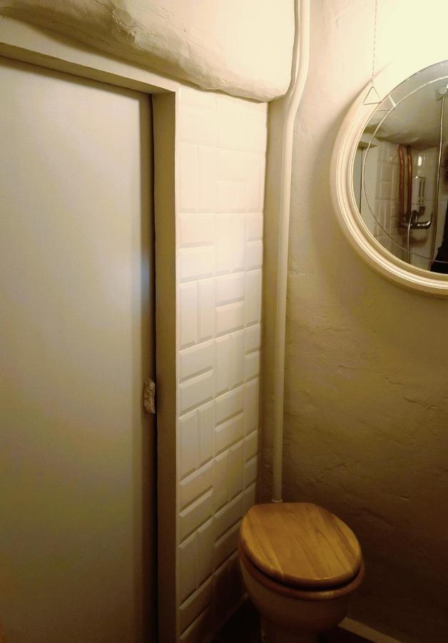 El Castell De Seguero Apartment Beuda Bagian luar foto